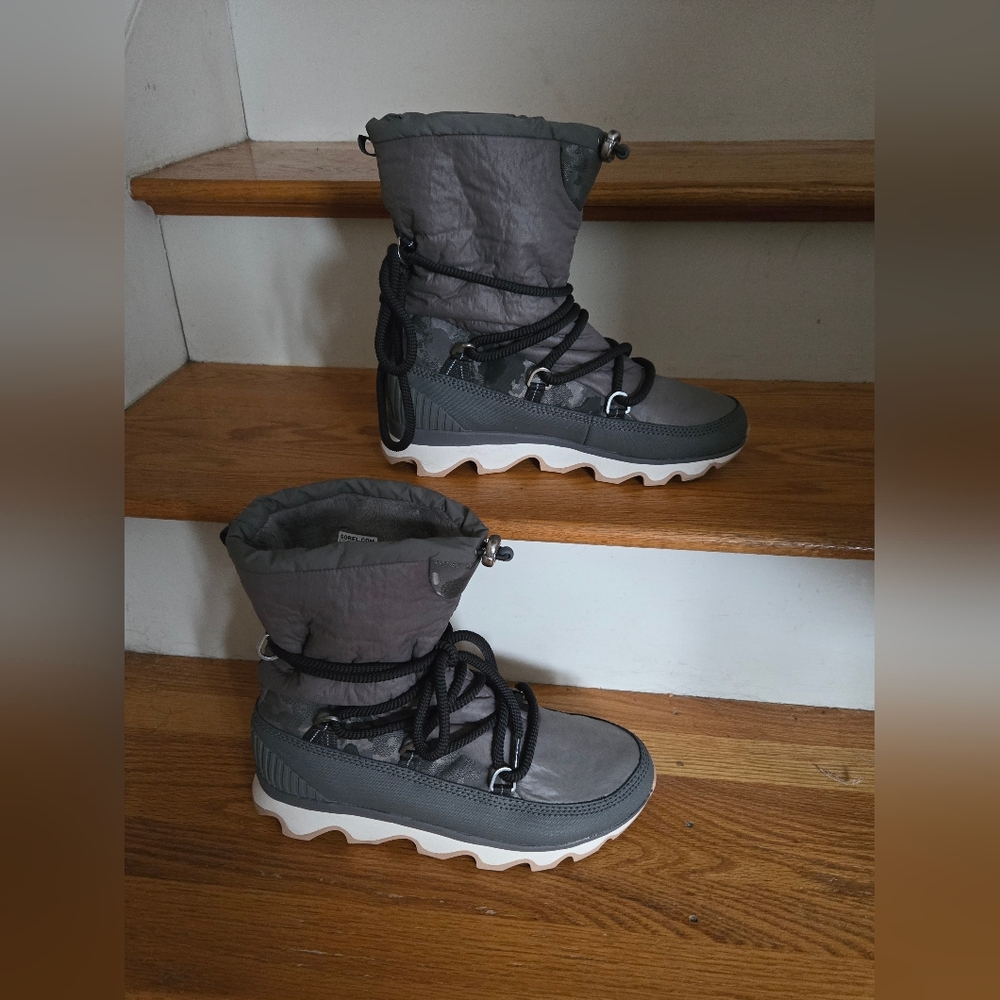 Sorel Faux Fur Lined Boots